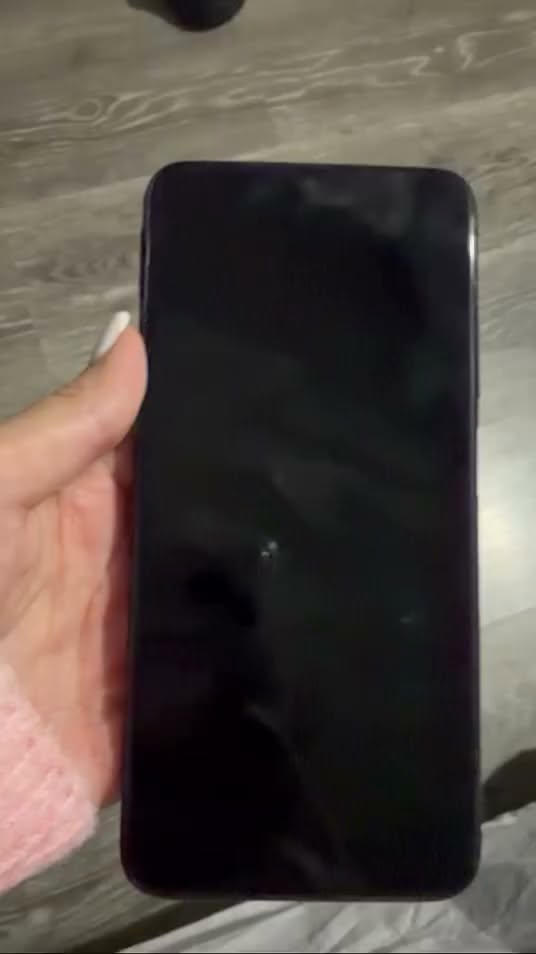 იყიდება Xiaomi redmi 9t ტელეფონი იდეალურ