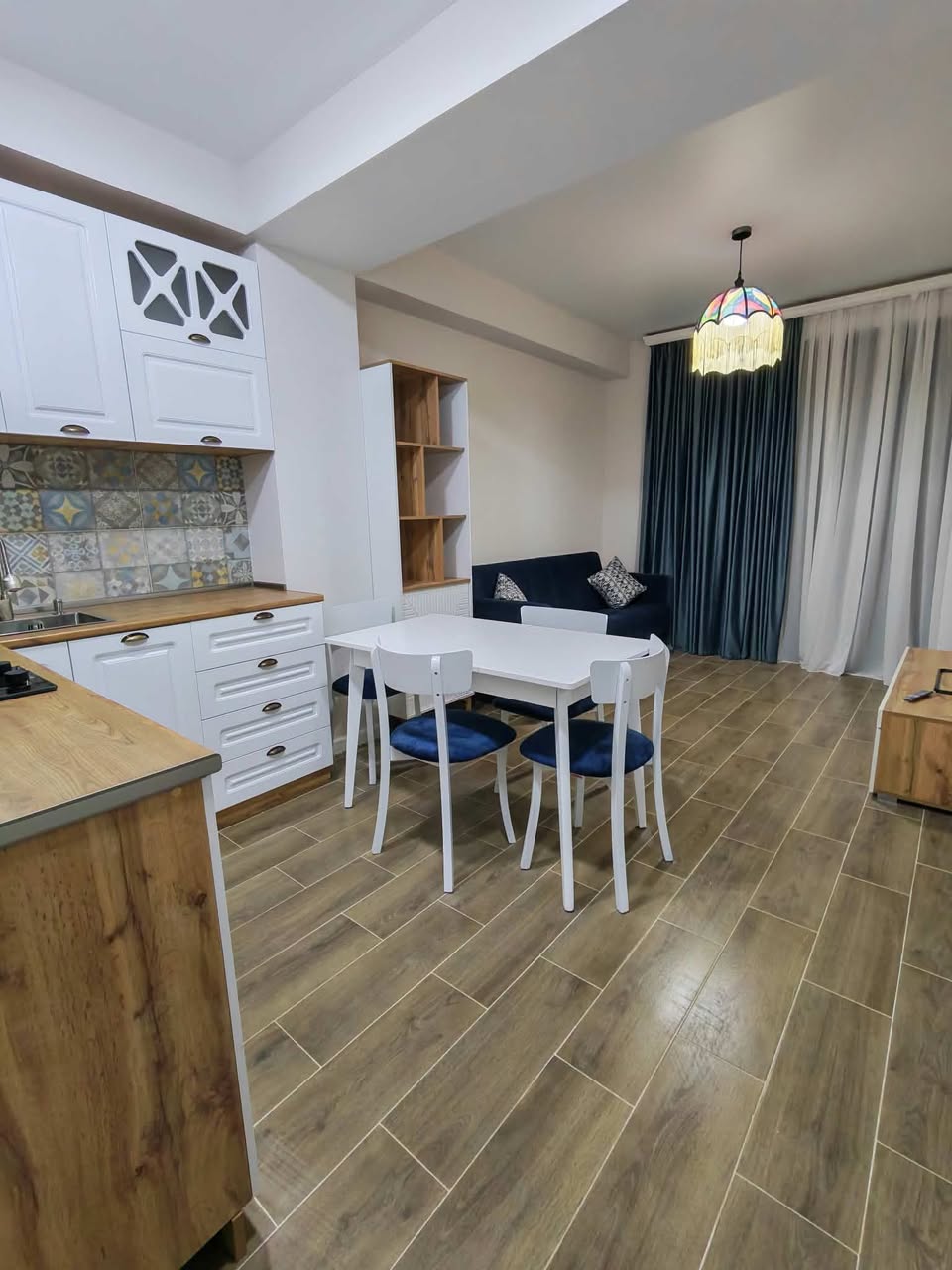 Վարձվում է բնակարան, Թբիլիսի — 1,200 ₾