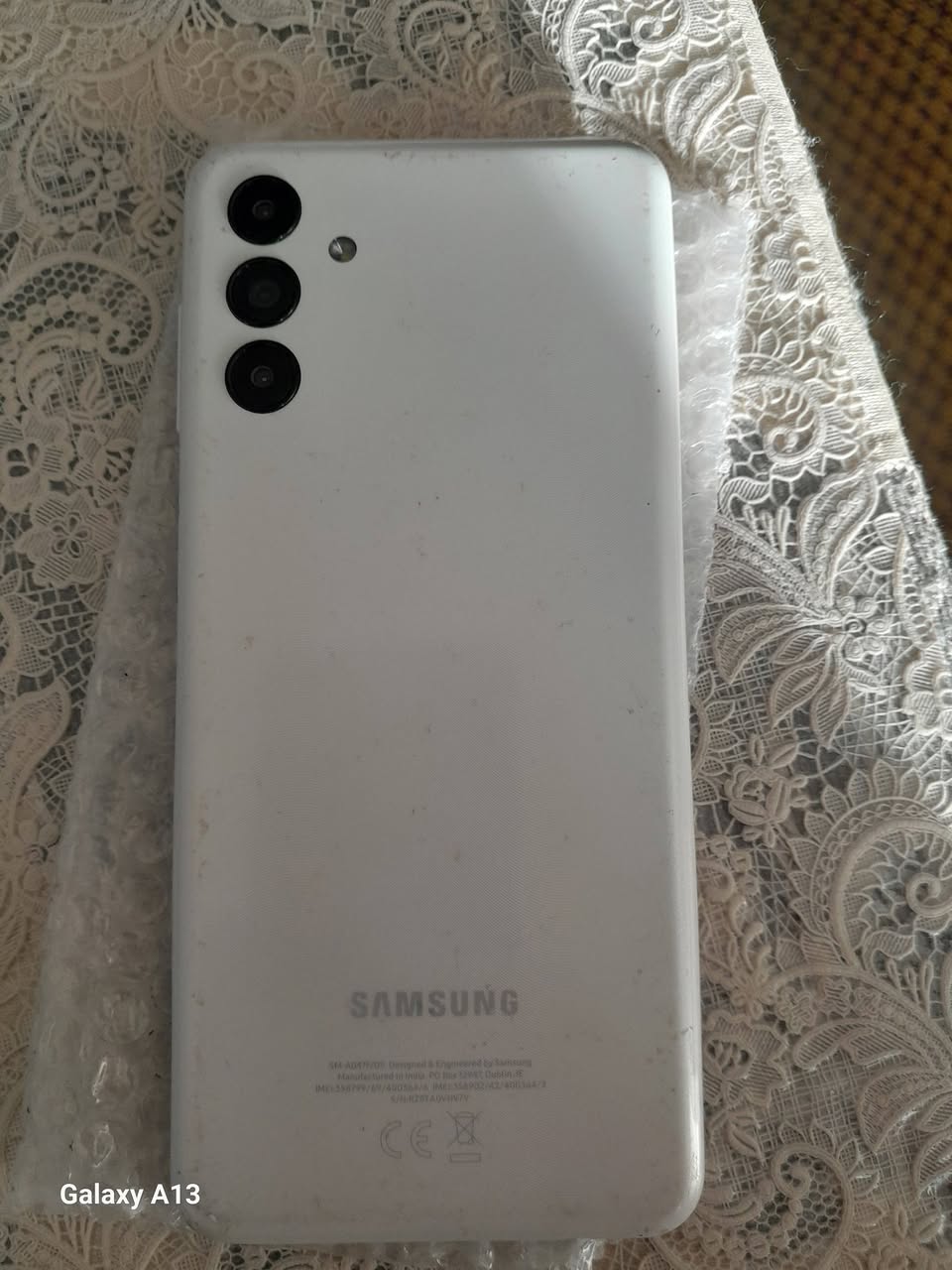 Telefon — 40,140$