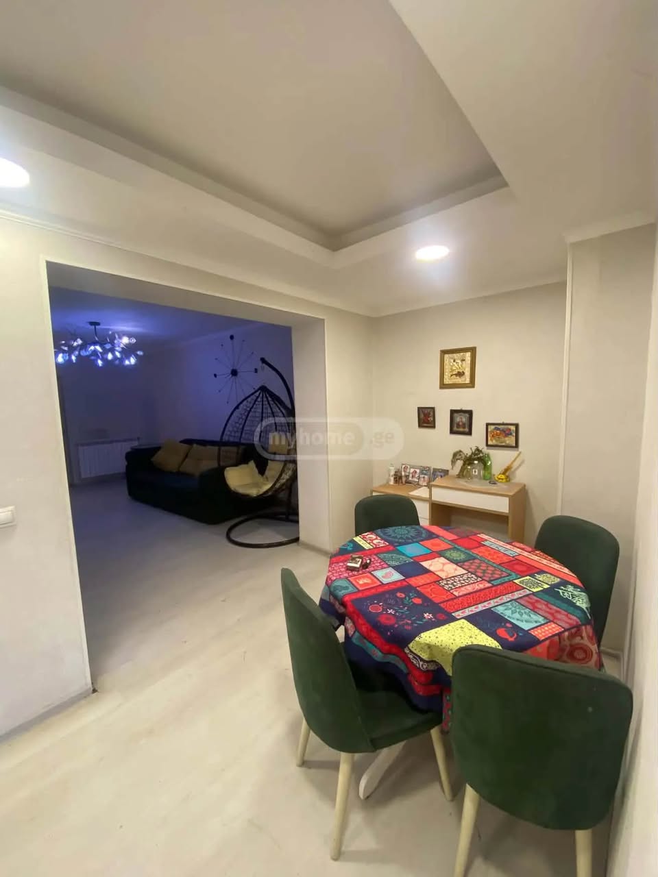 იყიდება 3-ოთახიანი ბინა, თბილისი — $135,000