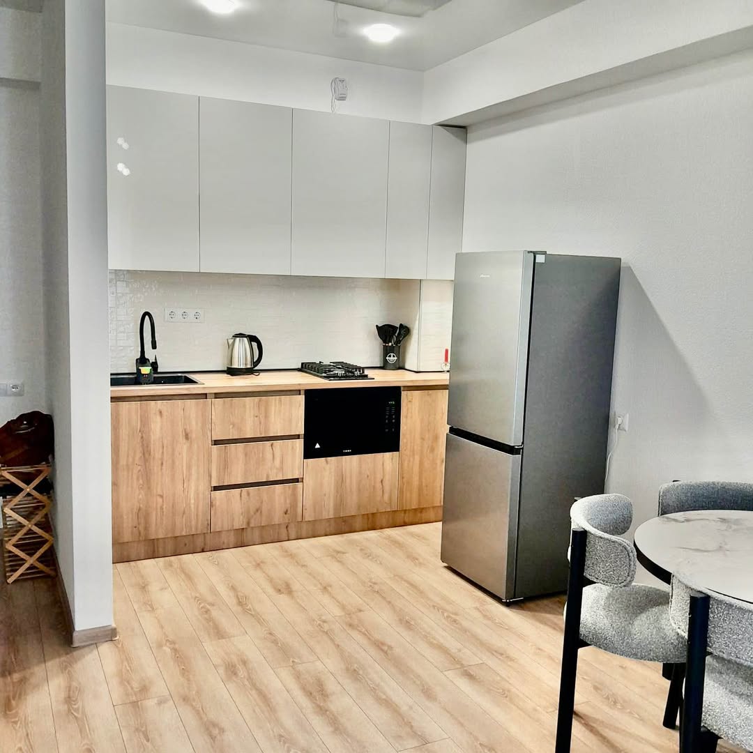 Mənzil satılır, Tbilisi — $550