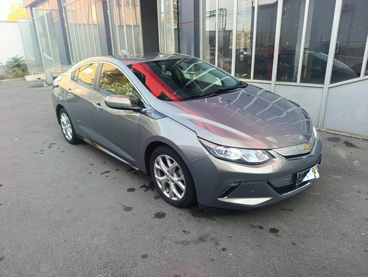 Chevrolet VOLT 2016 — 10,900$
