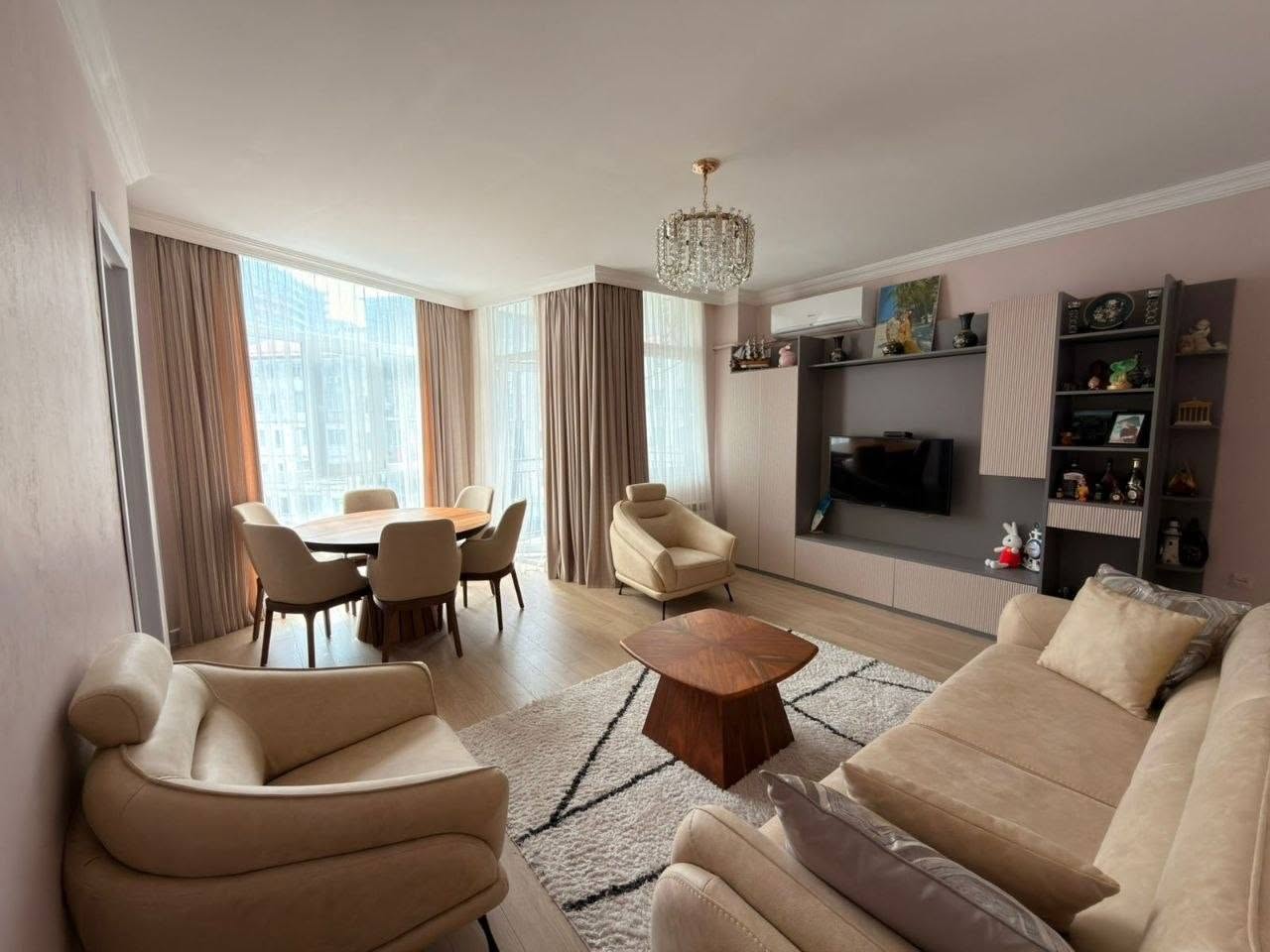 Продаётся 1-комнатная квартира, Батуми — $110,000