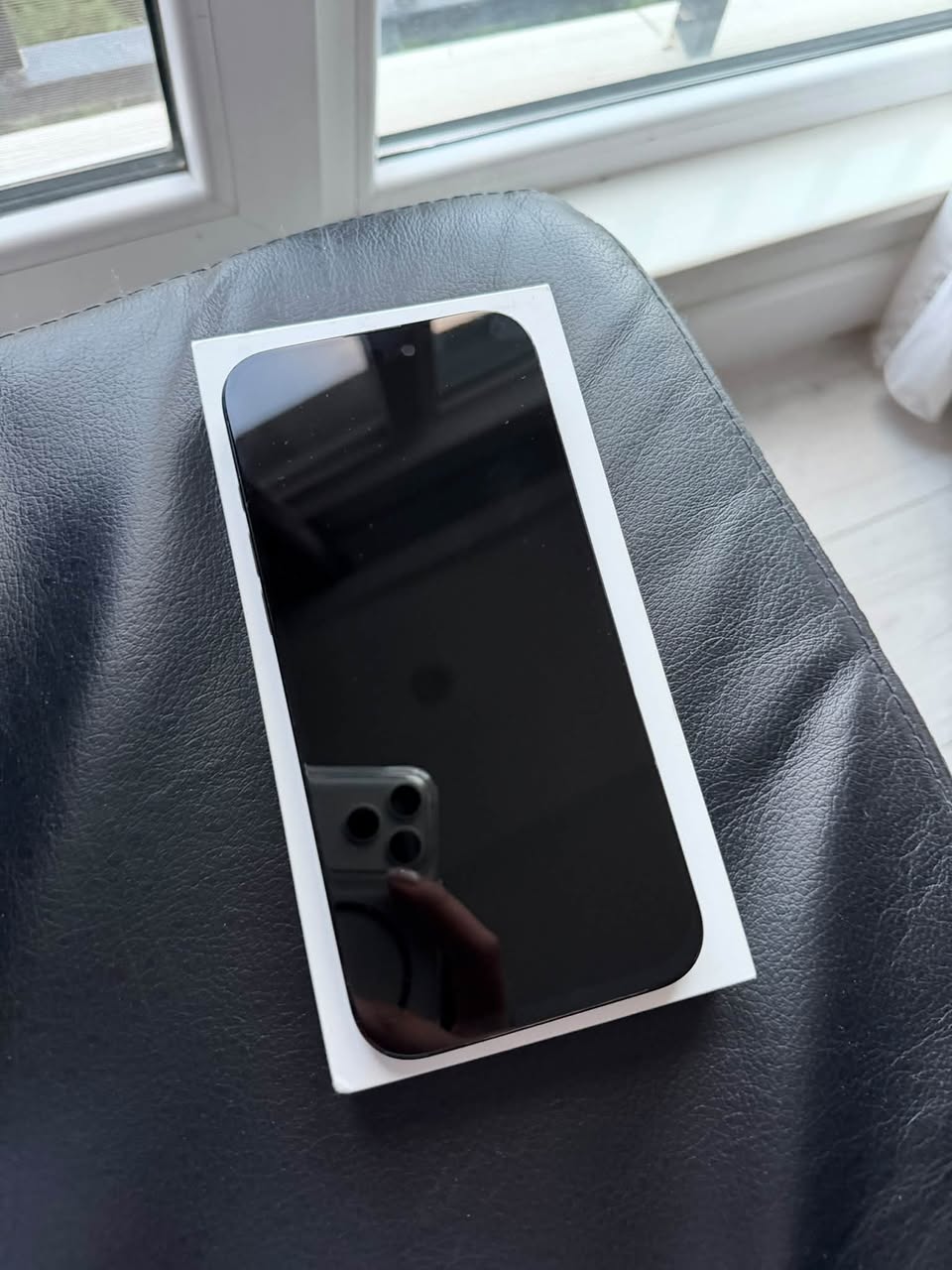 იყიდებაა‼️‼️‼️ iPhone 16 pro max 256gb — 1,600₾