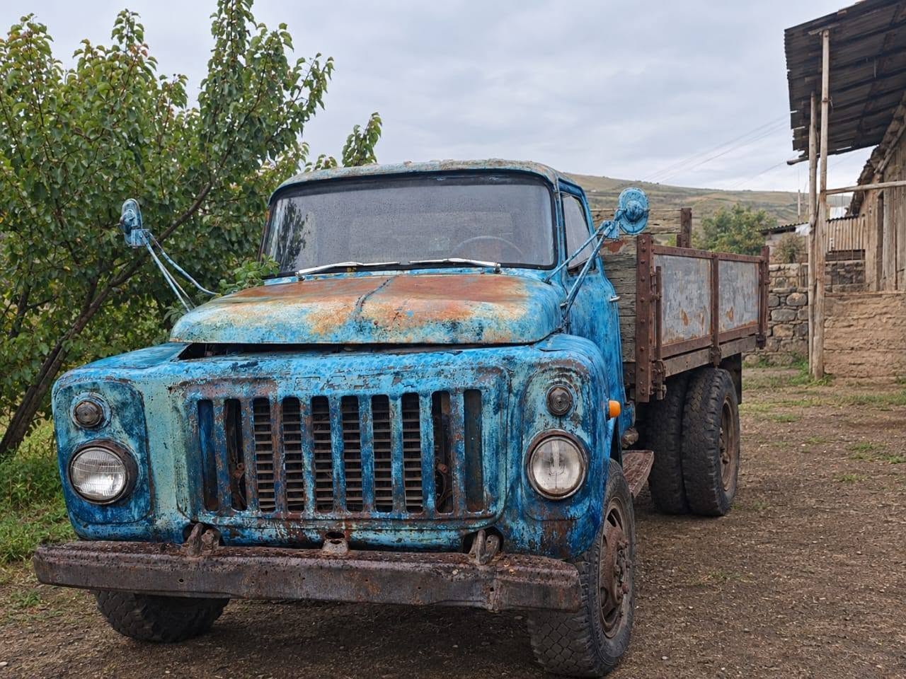 Gaz 52 — 200,000֏
