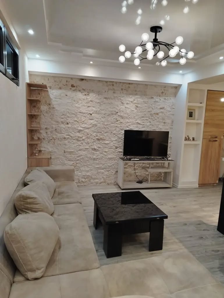 იყიდება 3-ოთახიანი ბინა, თბილისი — $70,000