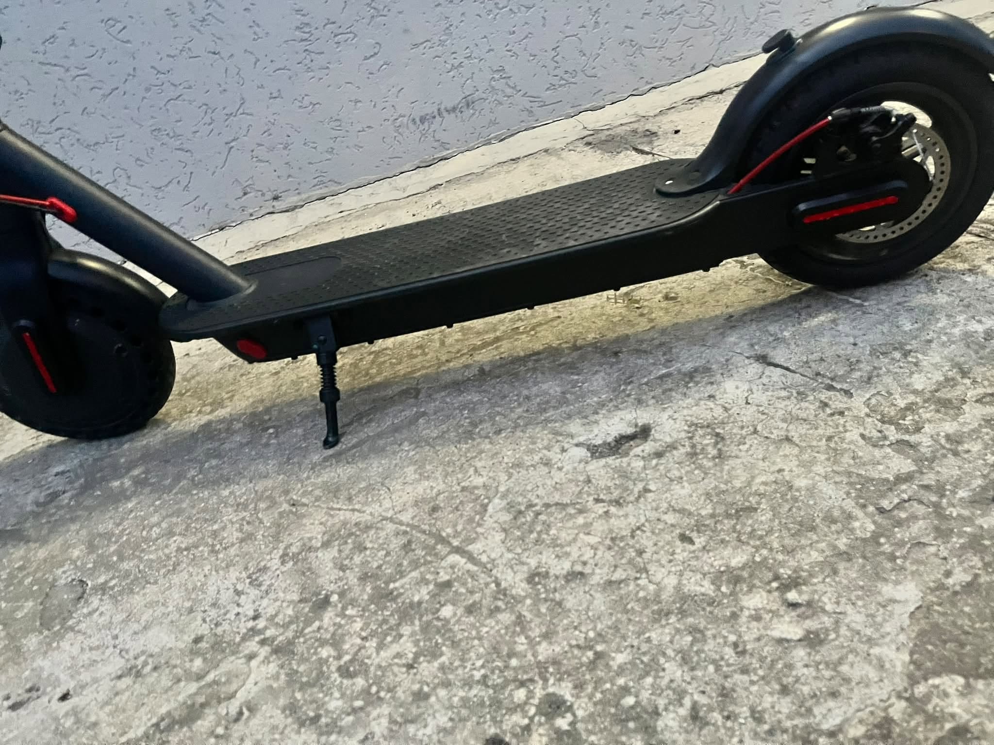 Acele satılık scroll yeni getirilmiştir — 750₾