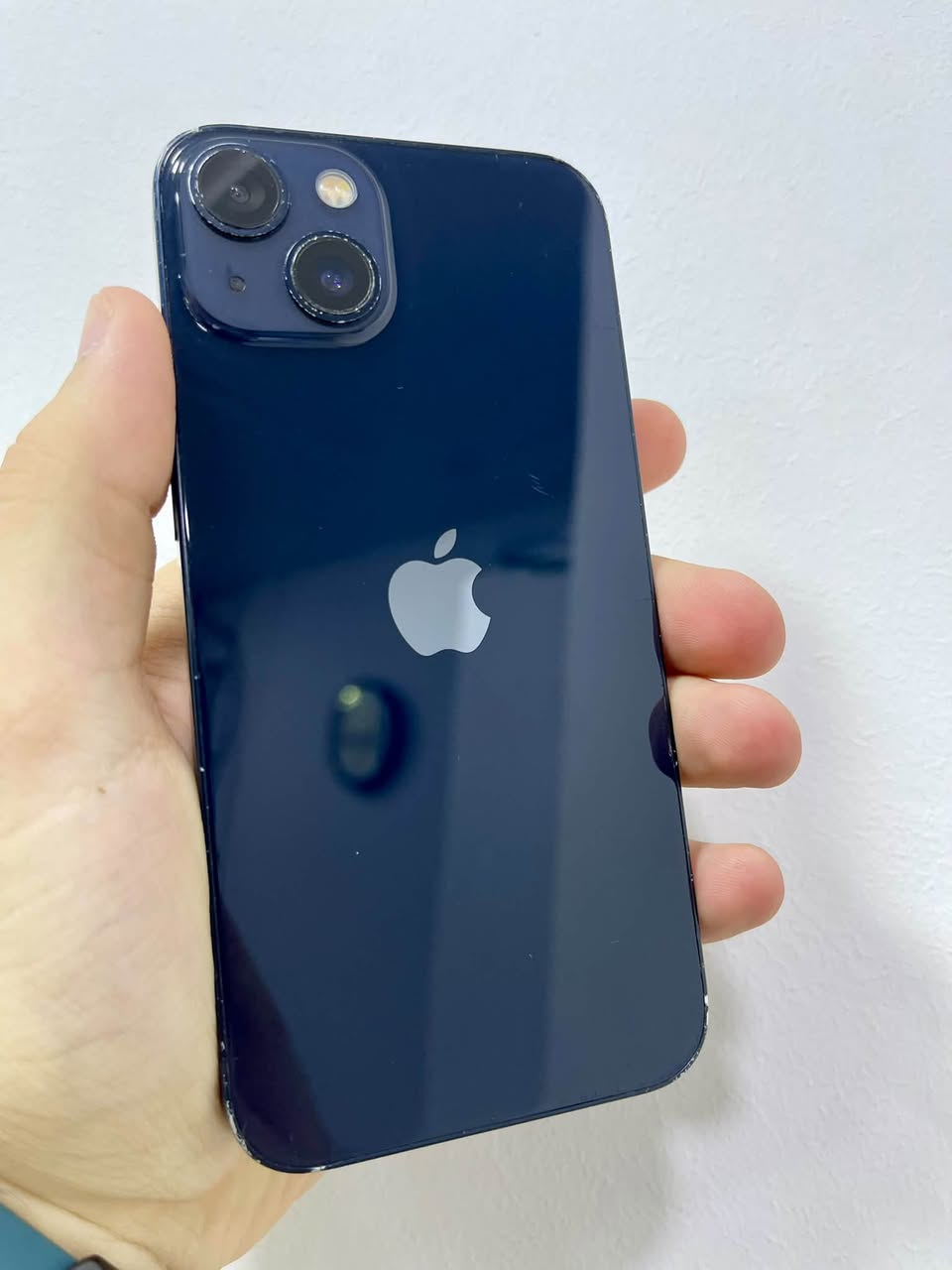 იყიდება iphone 13📱🤳 ნორმალურ მდგომარეობაში მოყვება:კაბელი,ადაპტერი,…
