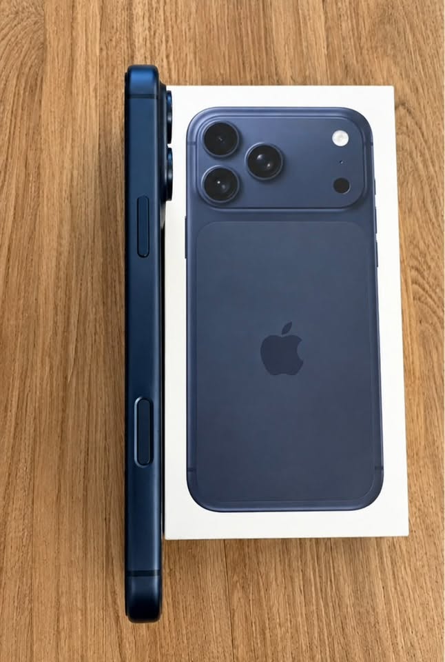 იყიდება iphone 17pro max 259gb ახალივით, — 3,300₾