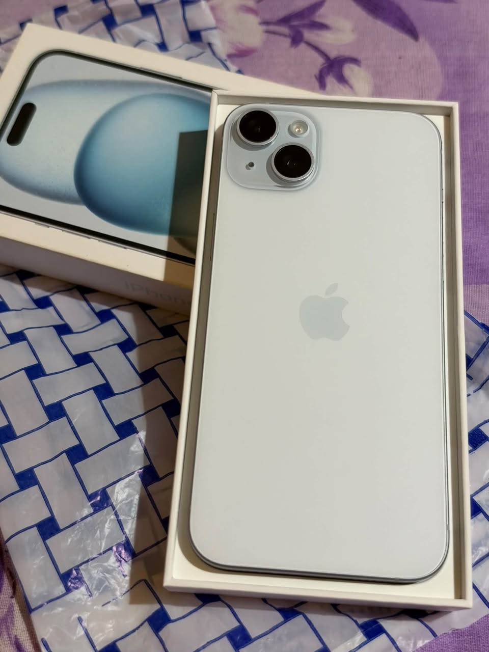 iPhone 15 Plus 256GB, like new