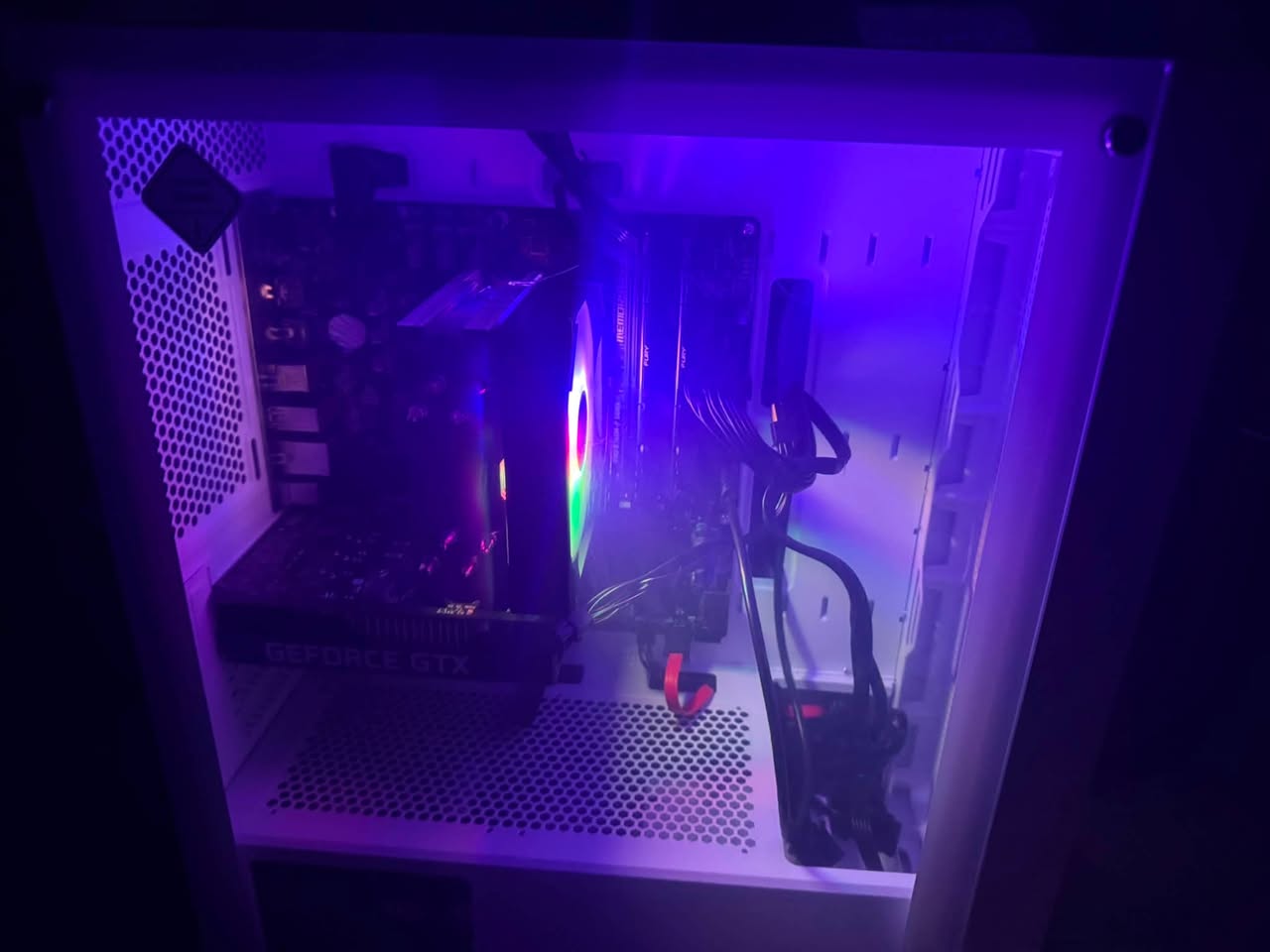 i7 13700kf gtx1650super 16gb ram ddr4