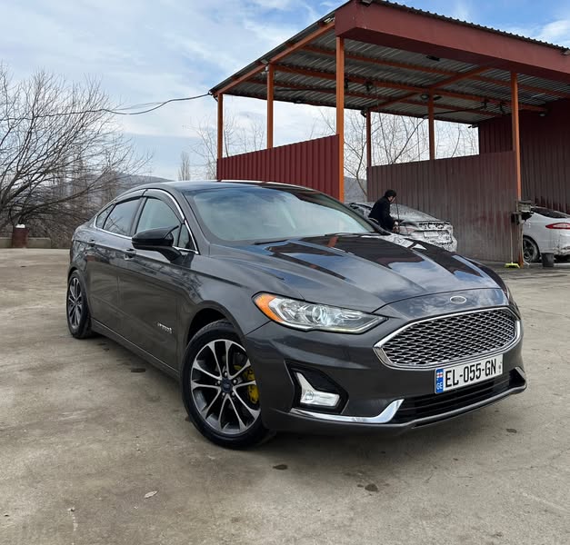 Avtomobil 2019 — 8,500$