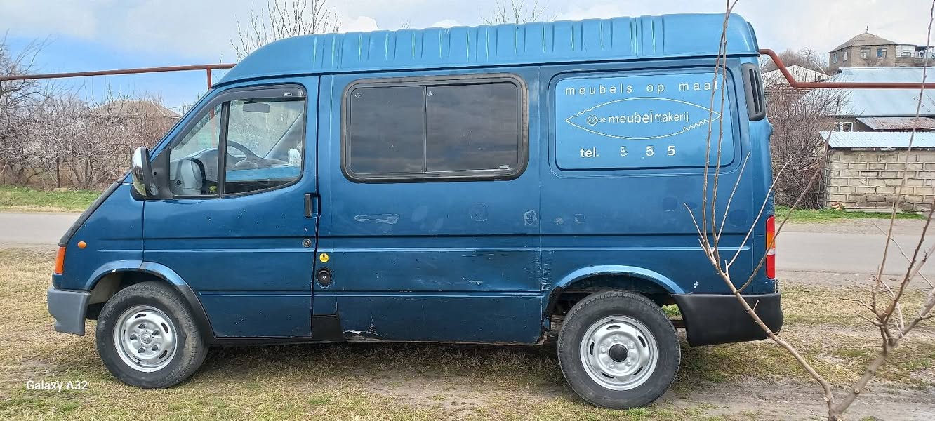 Avtomobil 1998 — 3,000$