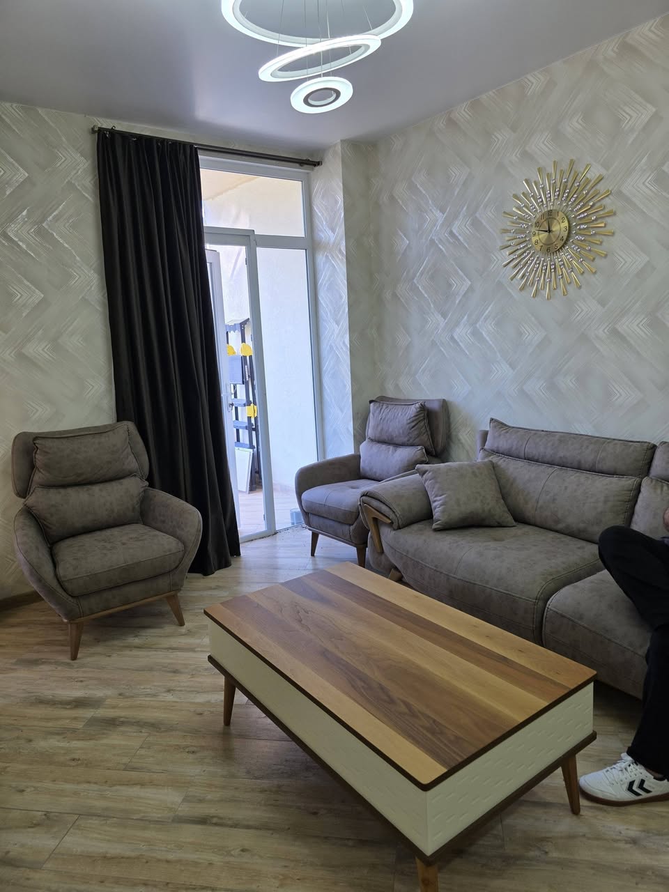 📍📍იყიდება გონიოში ბინა 43 კვ გარემონტებული