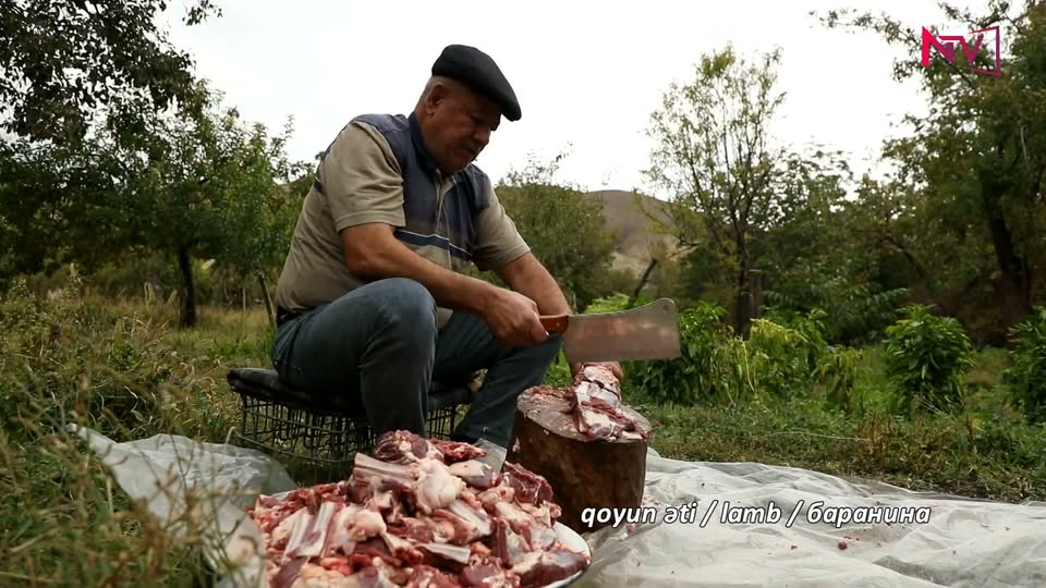 Avtomobil