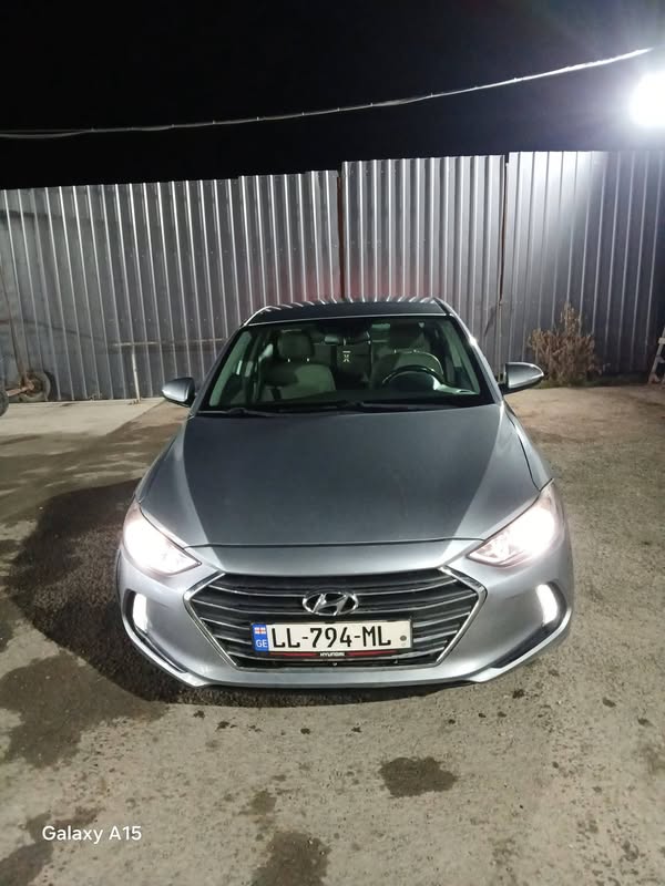 Hyundai 2016