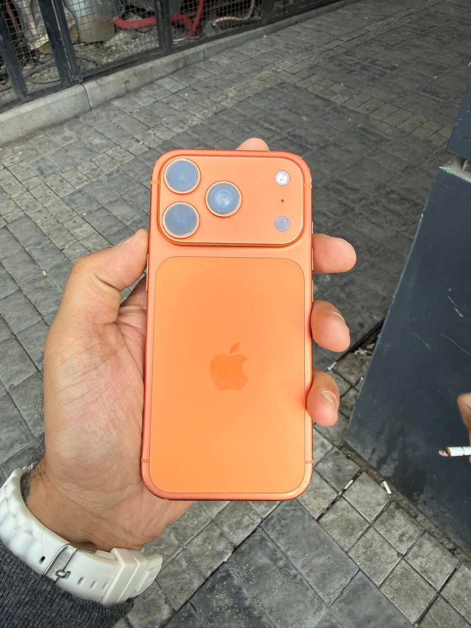 17Pro 256GB 99'da 1 eleman. Açıklanmamış 2500