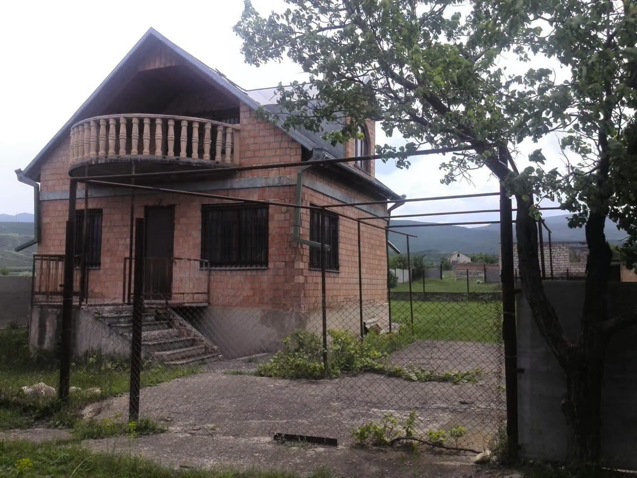 🏠От Тбилиси 37 км продается частный дом, построенный в 2000 году — 85,000$
