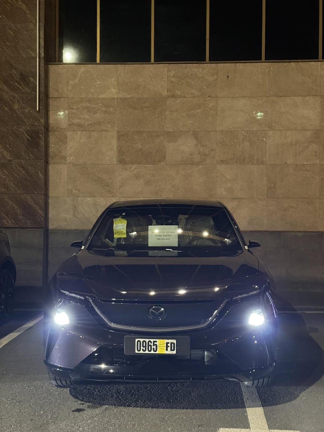 Mazda ez-60 200max 2026