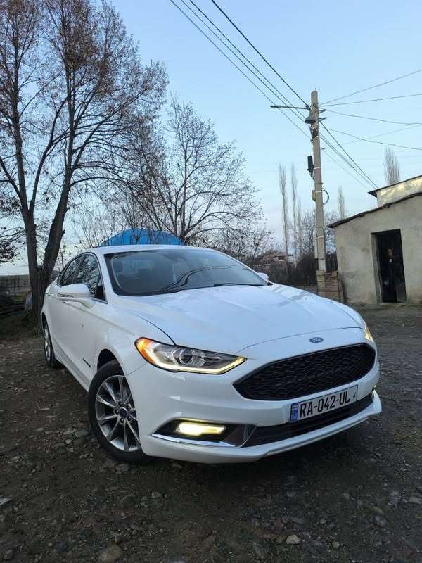 Avtomobil 2017 — 8,000$