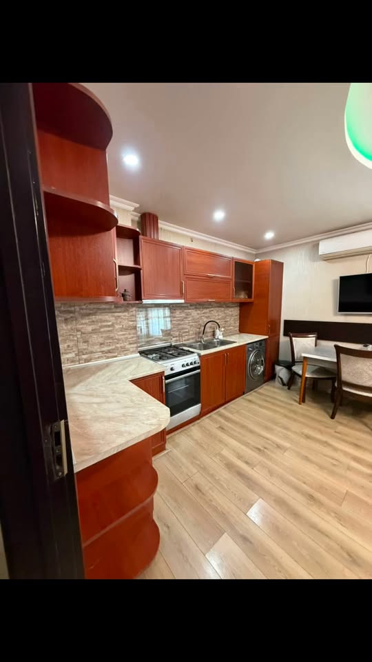 Satılır 3-otaqlı mənzil, Tbilisi — $110,000
