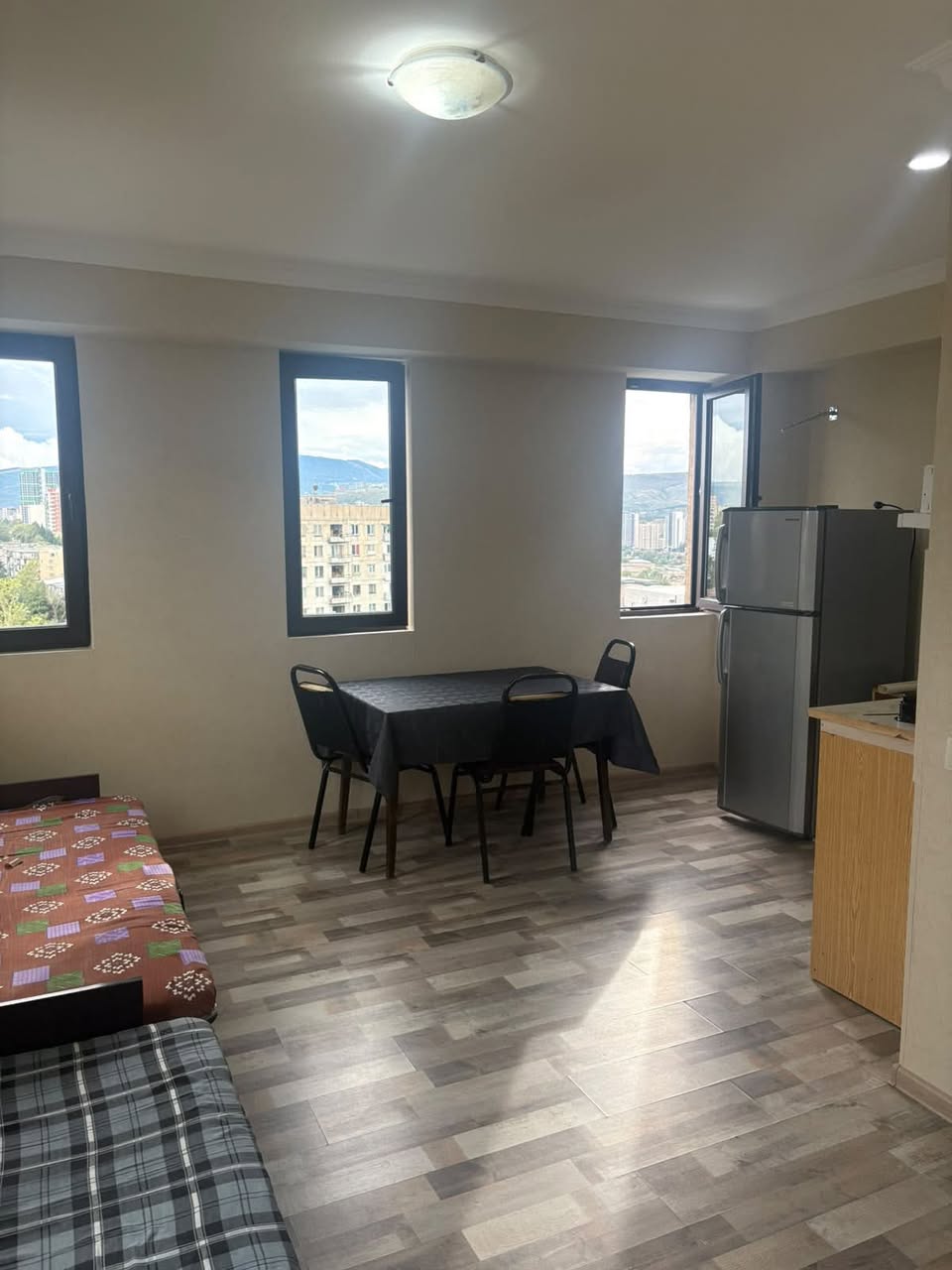 Kirayə 1-otaqlı mənzil, Tbilisi - 900 ₾