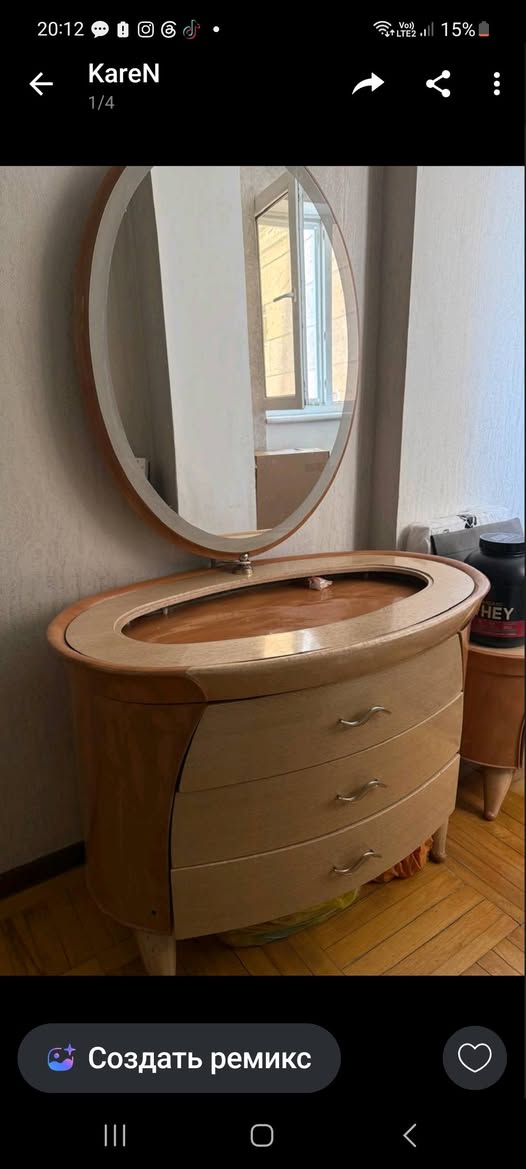 Avtomobil