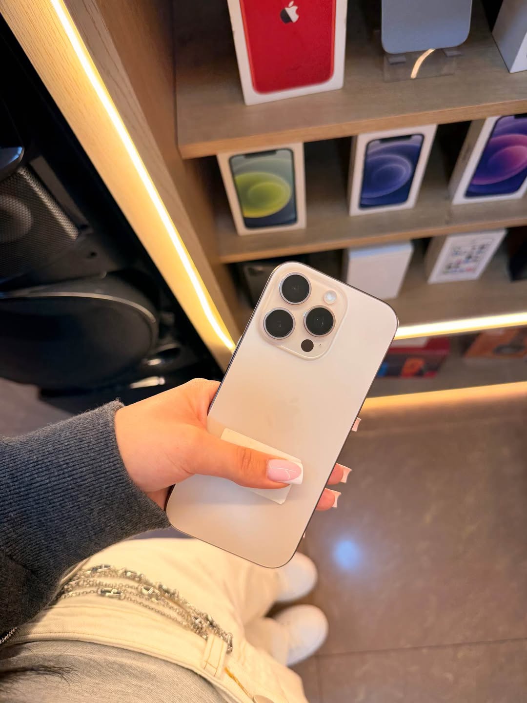 iPhone 16 Pro Max 256GB Factory — 285,000֏