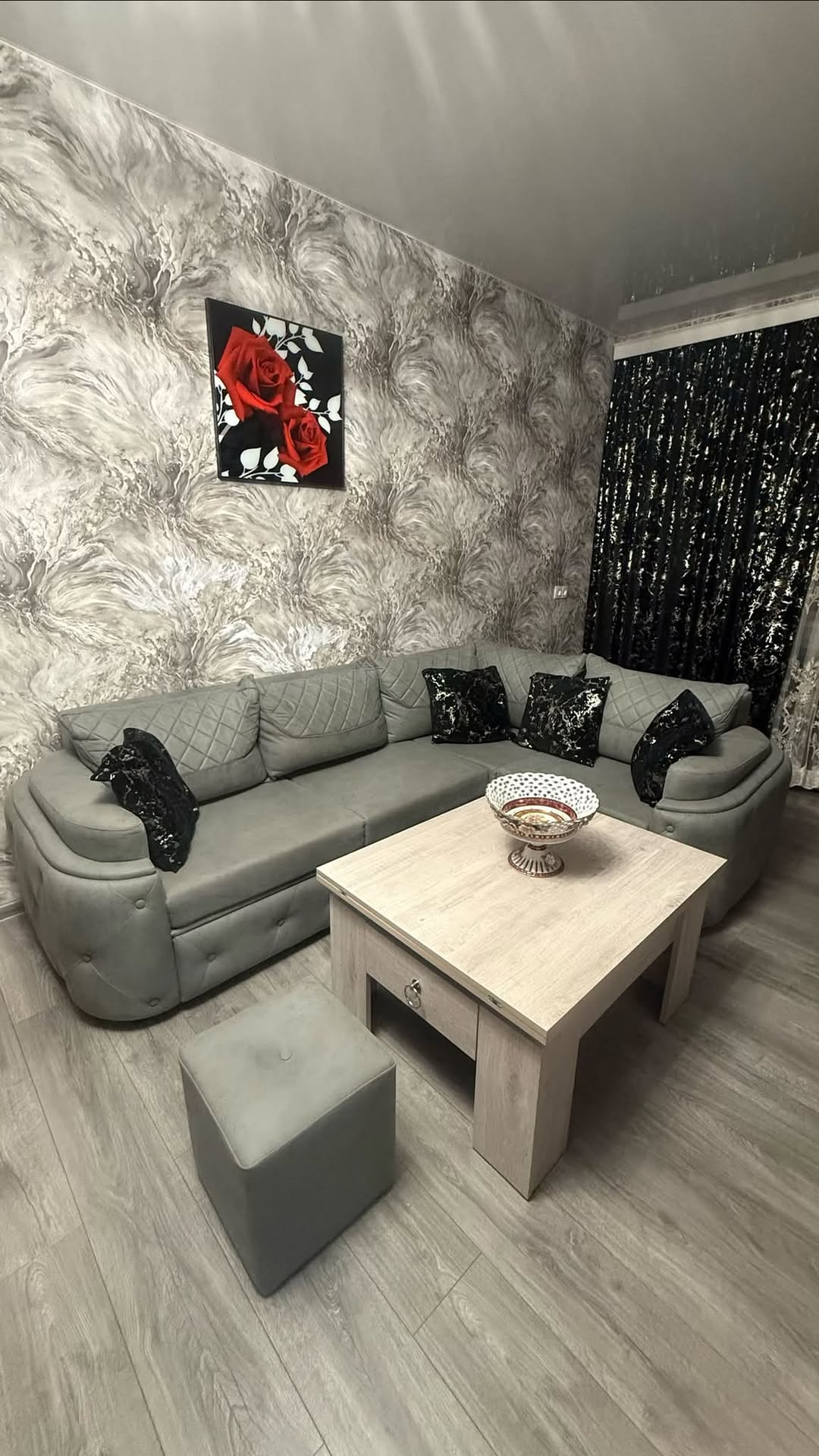 Sofa for sale, price: 1700, has a headrest