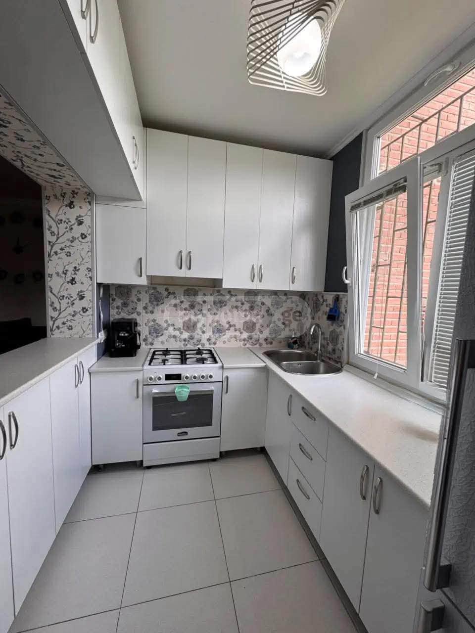 იყიდება 2-ოთახიანი ბინა, ქუთაისი — $75,000