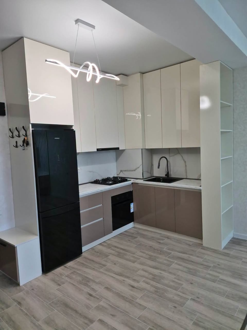 🏡 იყიდება 3-ოთახიანი ბინა ისანში! 📍 — 133,000$