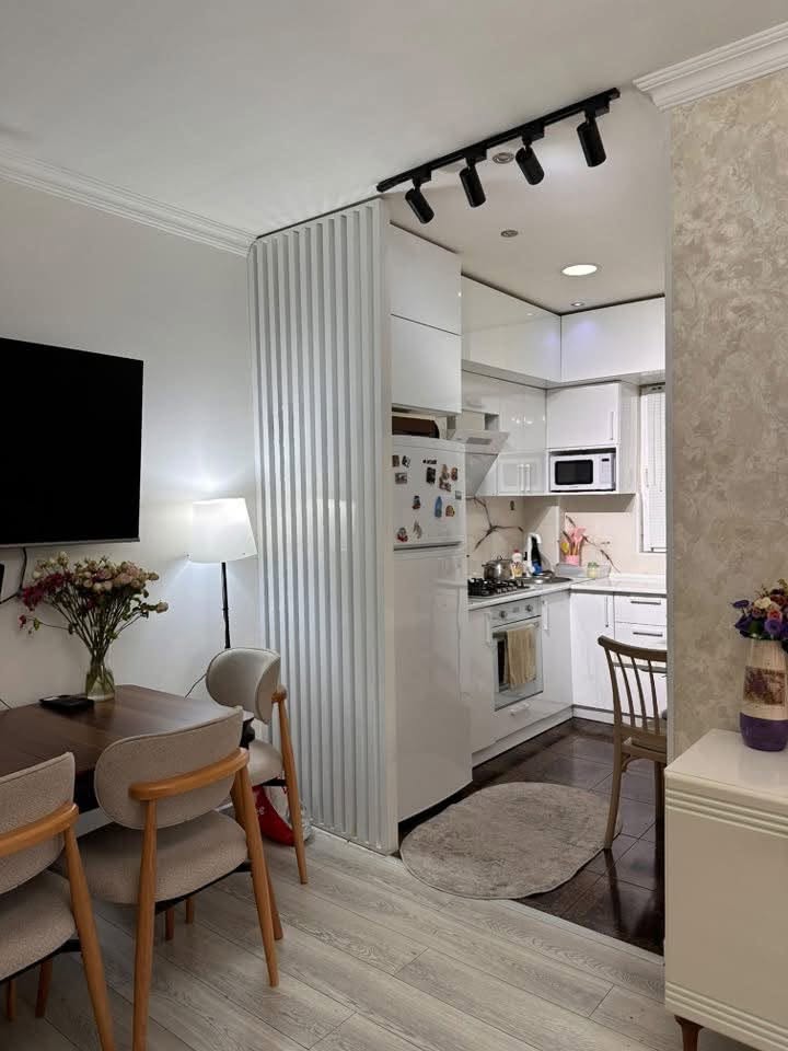 A 3-room apartment is for sale in Batumi — $100,000