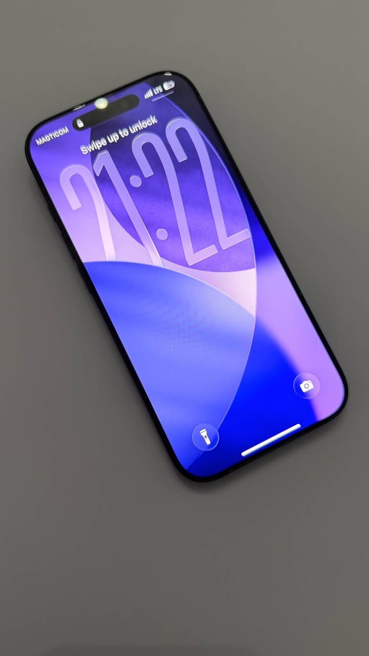 🚨 Acilen iPhone 16 Pro satılık! — 1,800₾