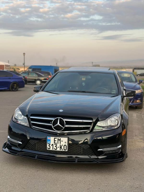 Avtomobil 2013 — 8,500$