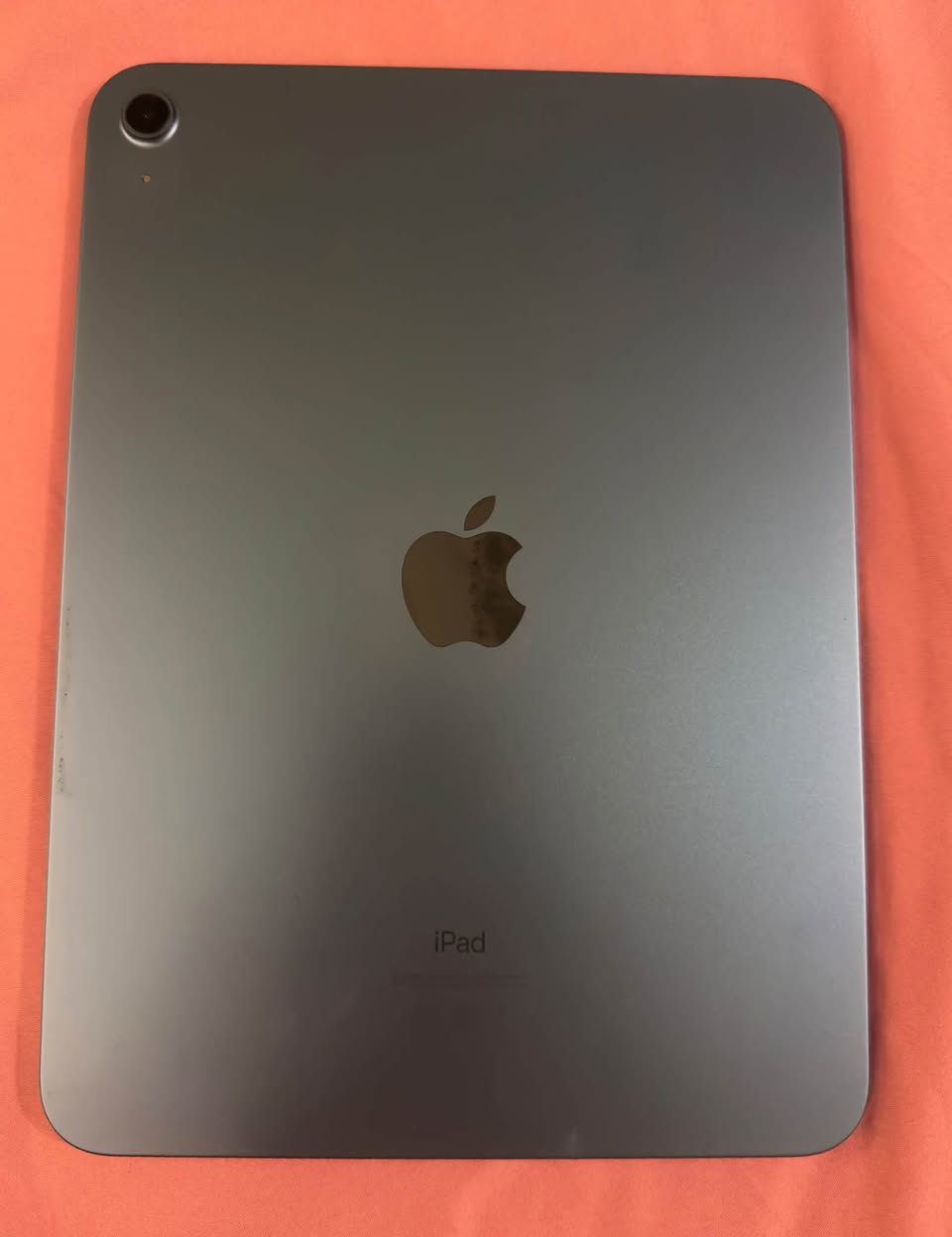 Apple Ipad 10th generation. 256GB. ახალივით,