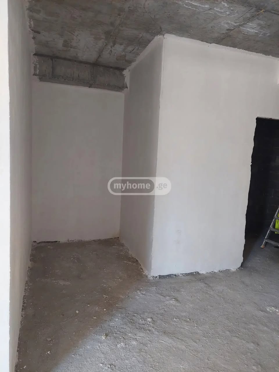 Продается 3-комнатная квартира, Тбилиси — $85,000