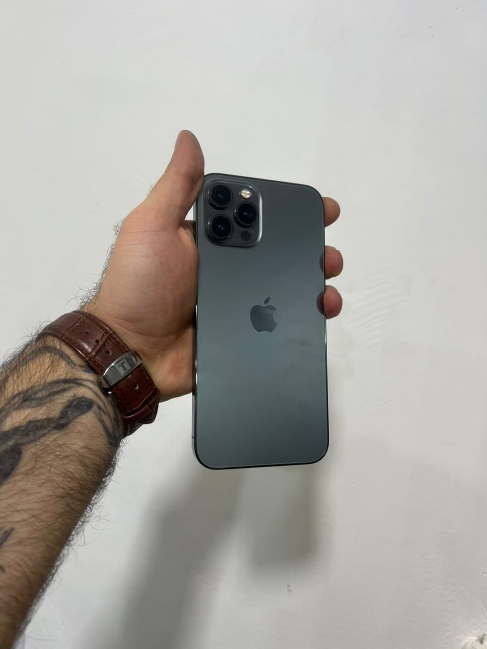 Մոլդովական 39/18 **65000** Ուսումնակարկություն iPhone 12