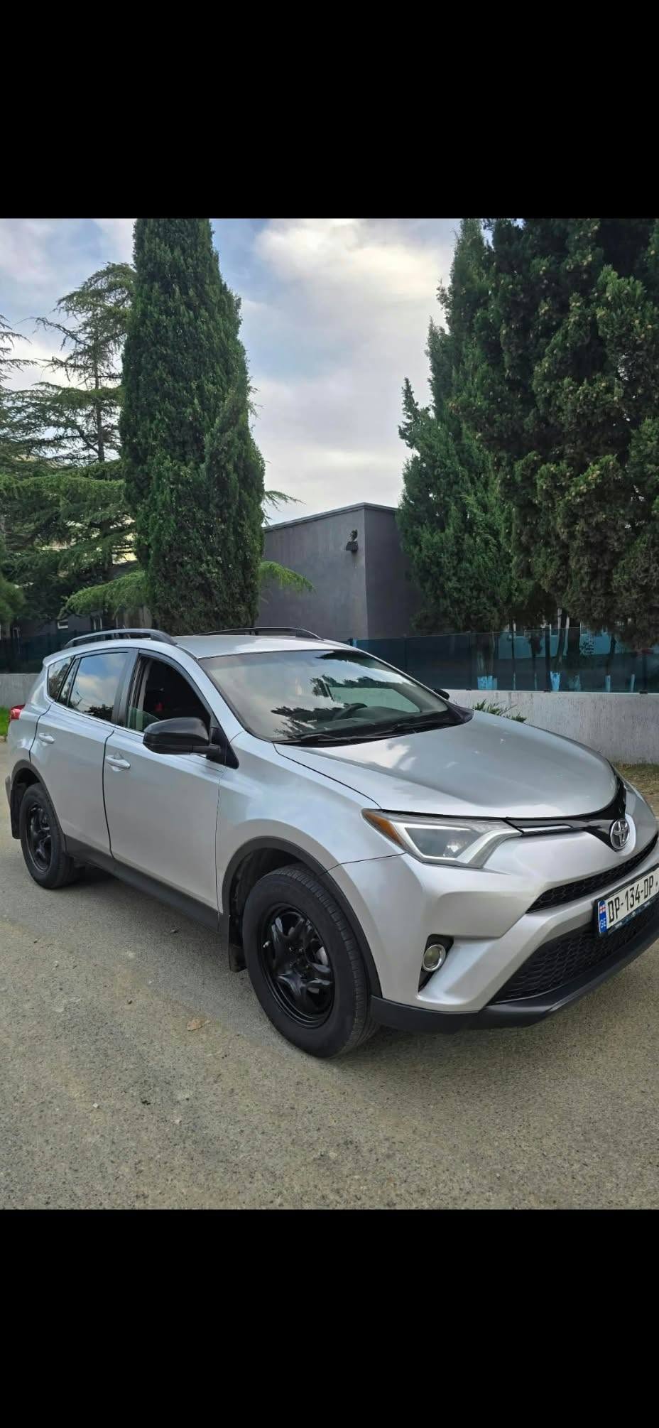 Toyota RAV 4 2015 — 10,700$