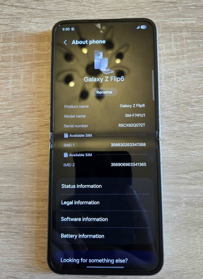 Samsung Galaxy Z Flip6