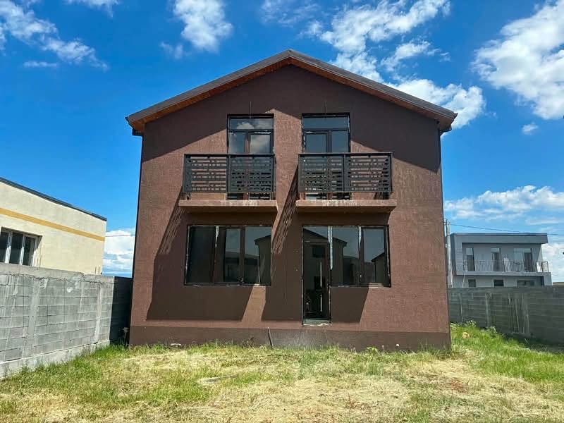 სახლი, რუსთავი — $165,000