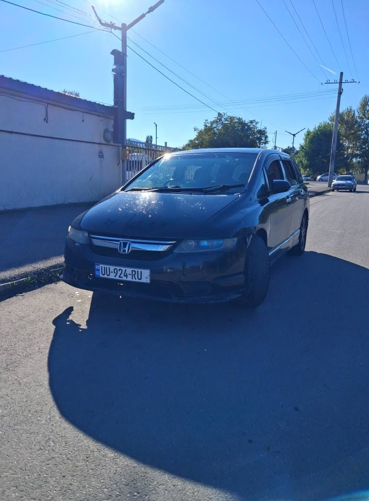 2004 2.4 v-teci. На природном газе экономичный. Двигатель — 2,500$