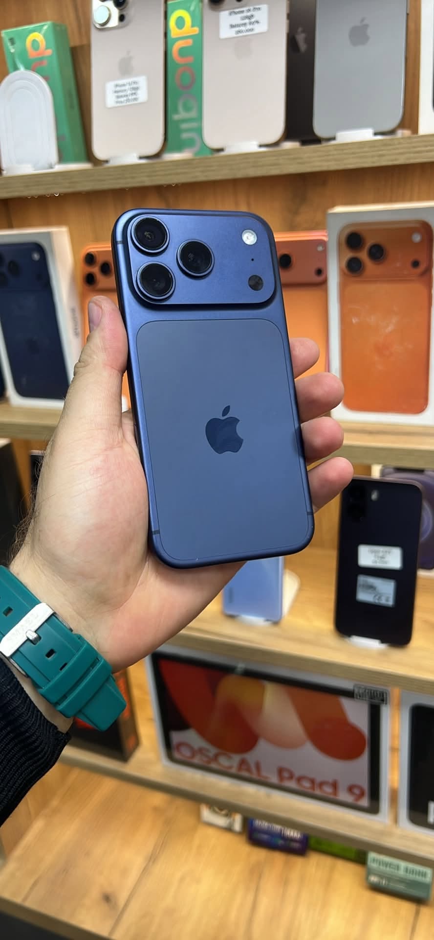 17Pro 256gb 100🔋 349.000