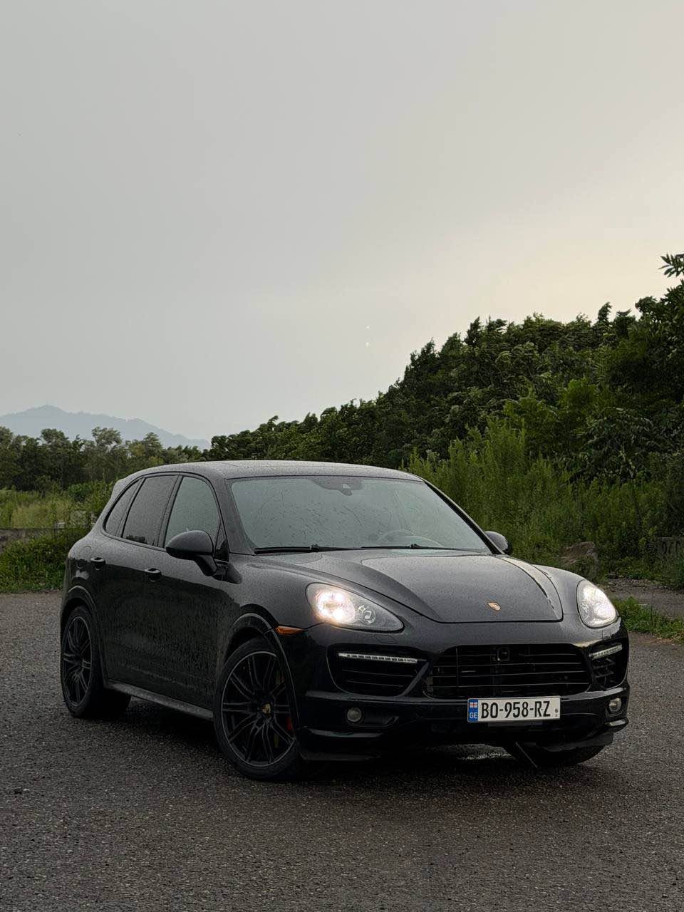 🚘 იყიდება Porsche Cayenne Turbo S 2014 — 22,500$
