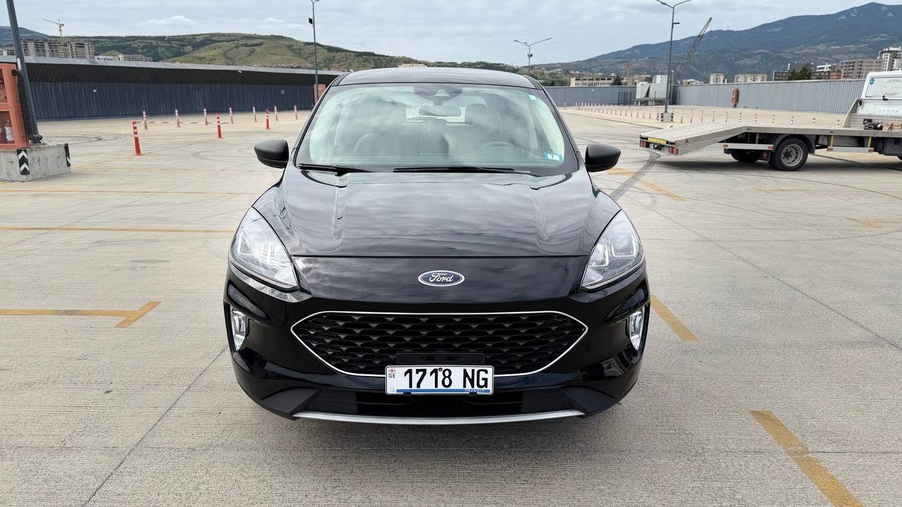 Ford Escape 2020 — 7,800$