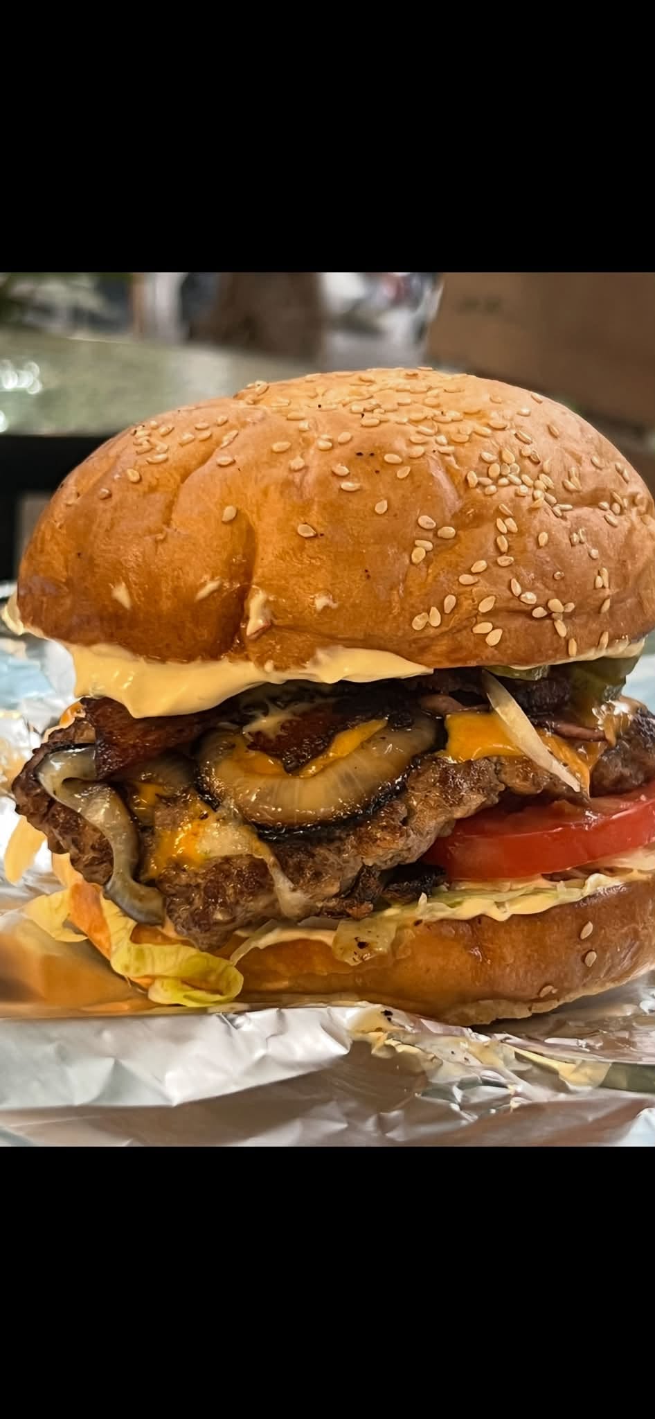 SAburger'e 4/3 - 90₾ için aşçıya ihtiyacımız var - grafik