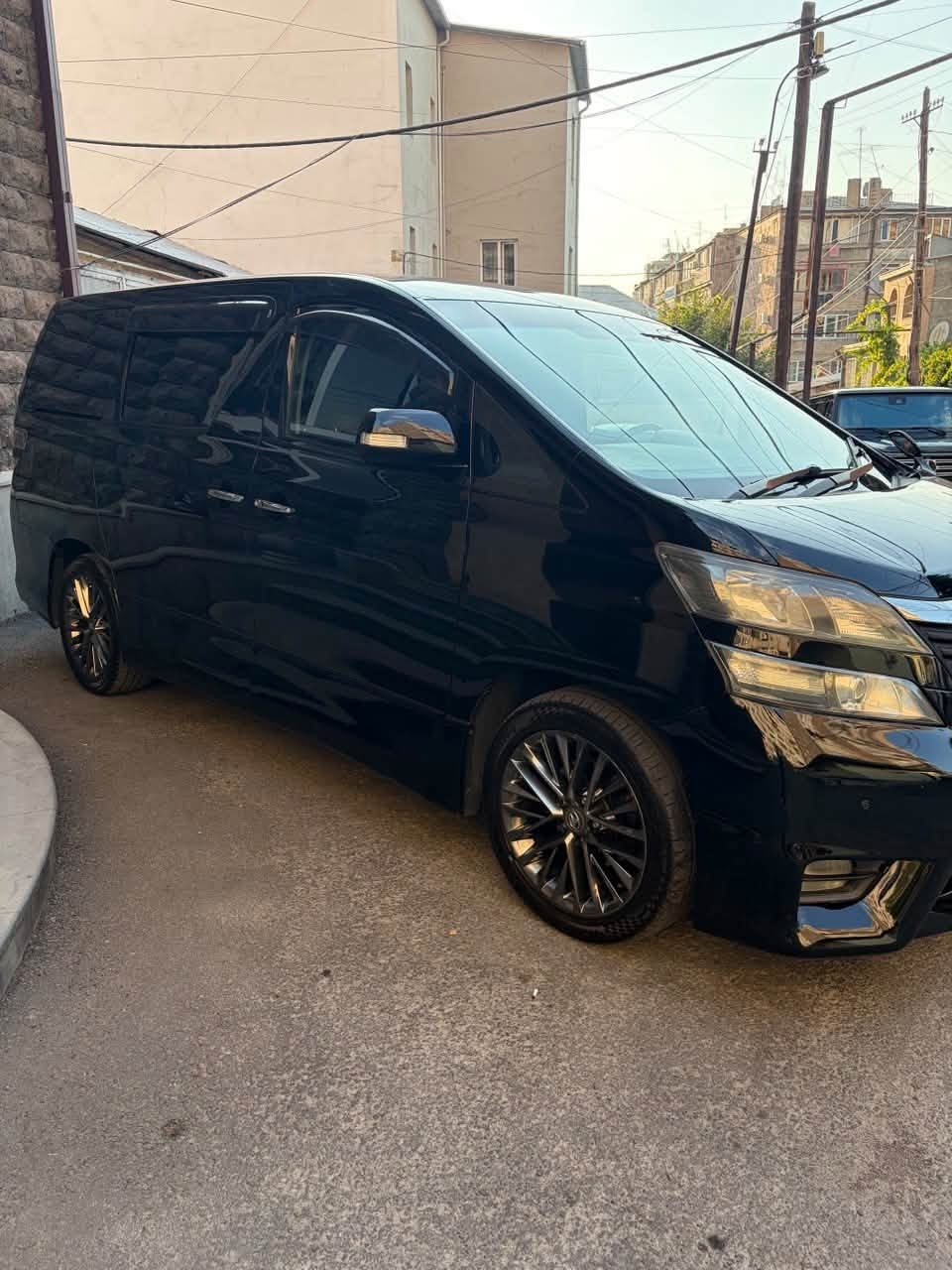 Toyota — 16,000$