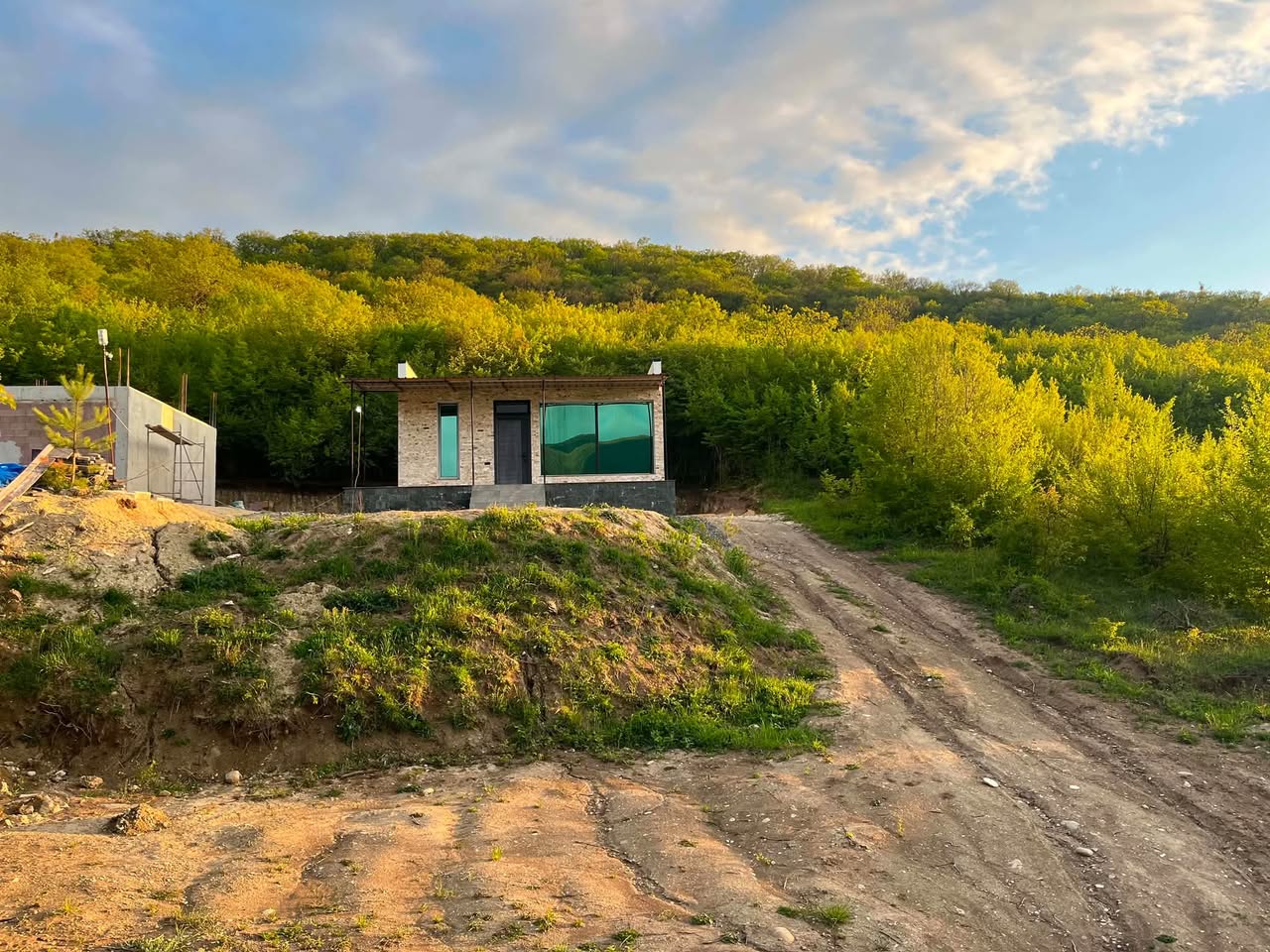 სახლი, თბილისი — $57,000
