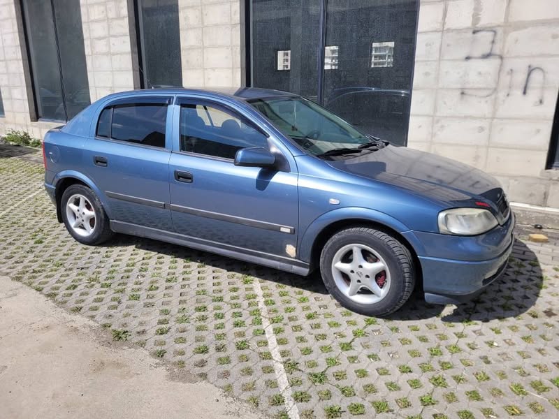 Автомобиль