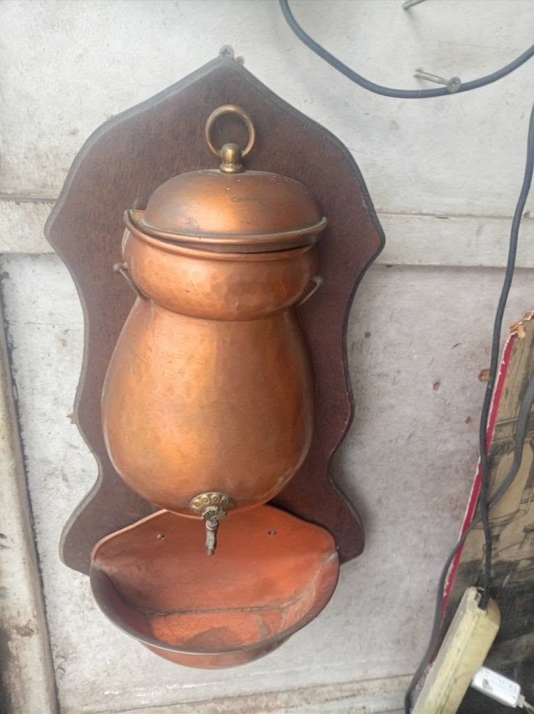 Spilendenin büyük boy el çantası ideal durumdadır