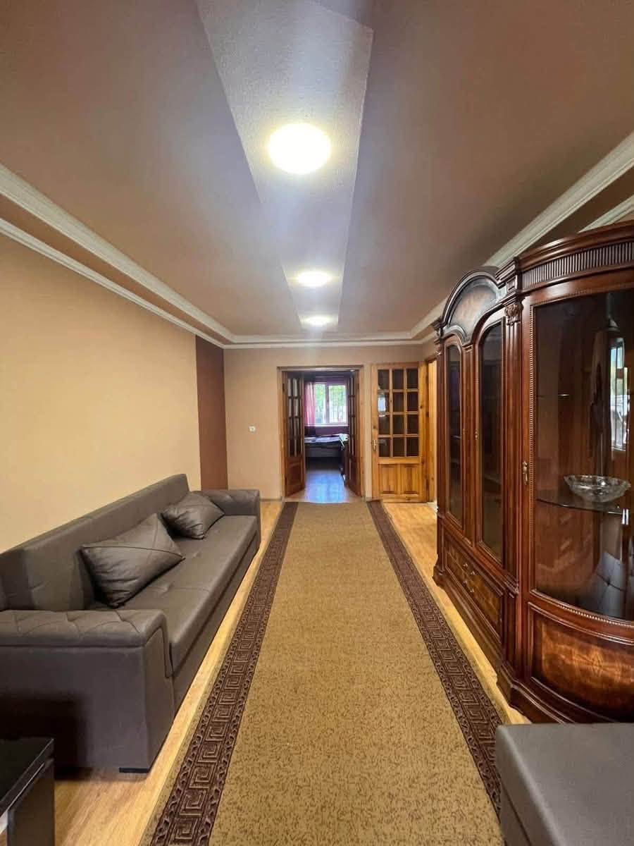 3 otaqlı mənzil satılır, Qori — $63,000